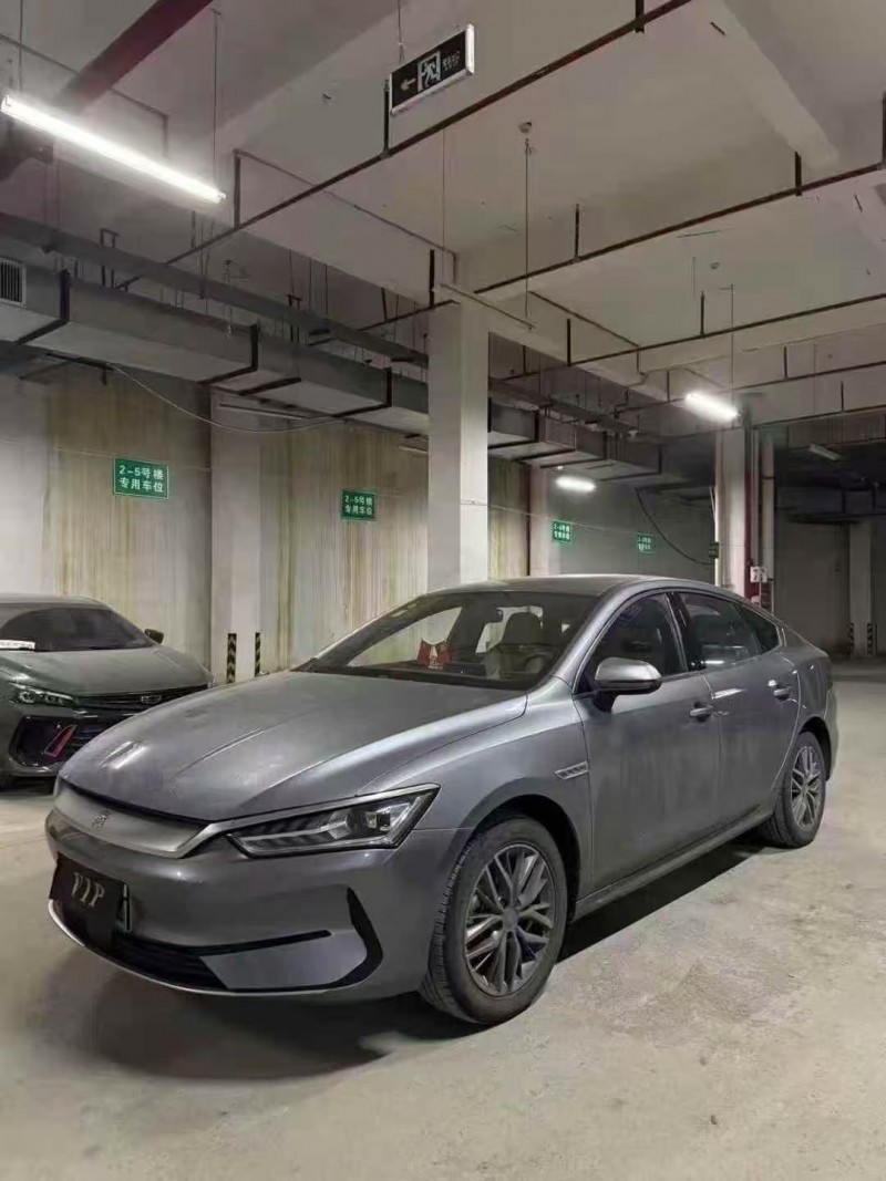 贵阳25年比亚迪秦2