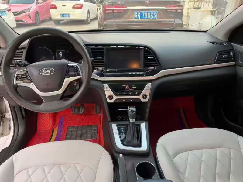 泰安16年现代领动7