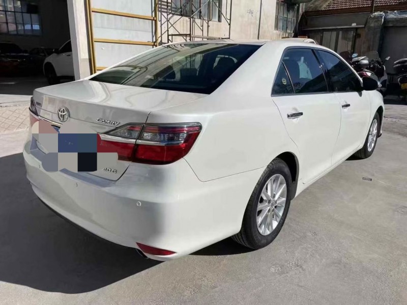 泰安17年丰田凯美瑞4