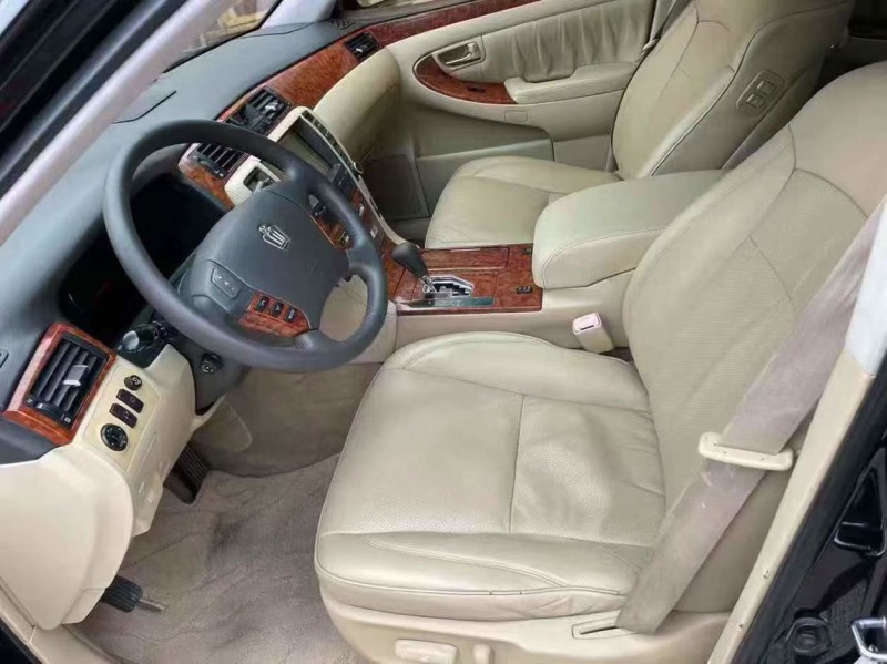 泰安07年丰田皇冠9