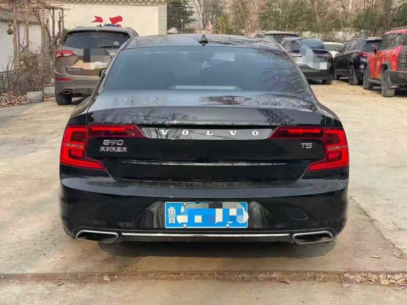 威海19年沃尔沃S909