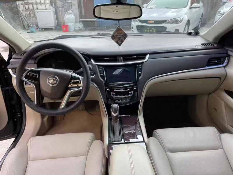 泰安15年凯迪拉克XTS9