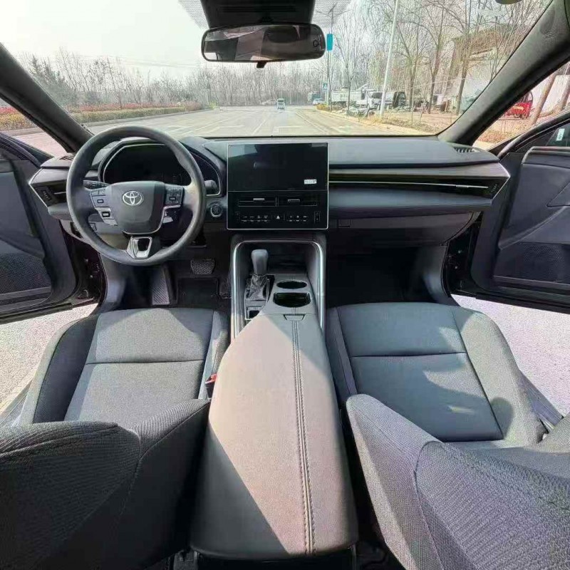 潍坊25年丰田亚洲龙4