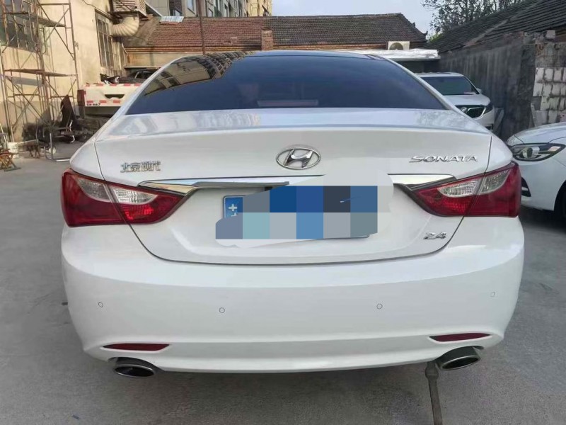 泰安15年现代索纳塔4