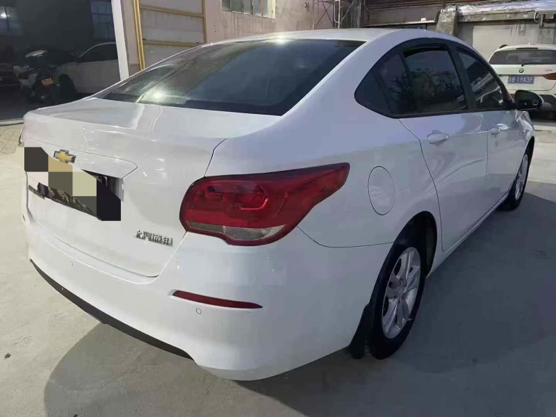 泰安18年雪佛兰科沃兹3