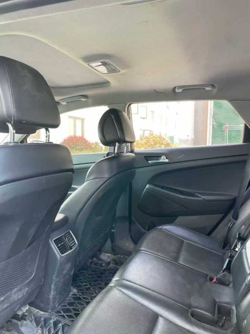 宿迁15年现代途胜6