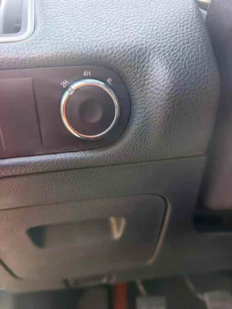 济宁20年江铃域虎6