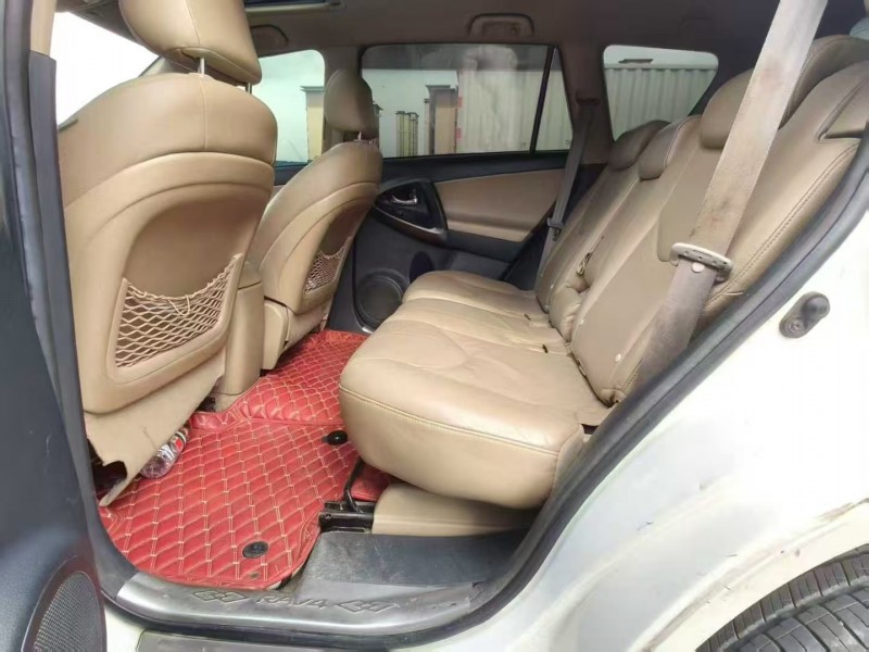 广州12年丰田RAV4荣放4