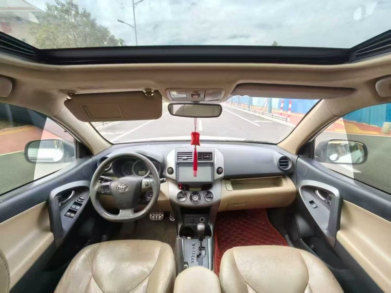 广州12年丰田RAV4荣放5
