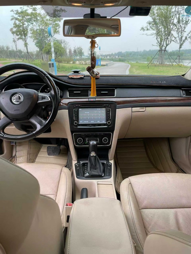 宿迁14年斯柯达昊锐4