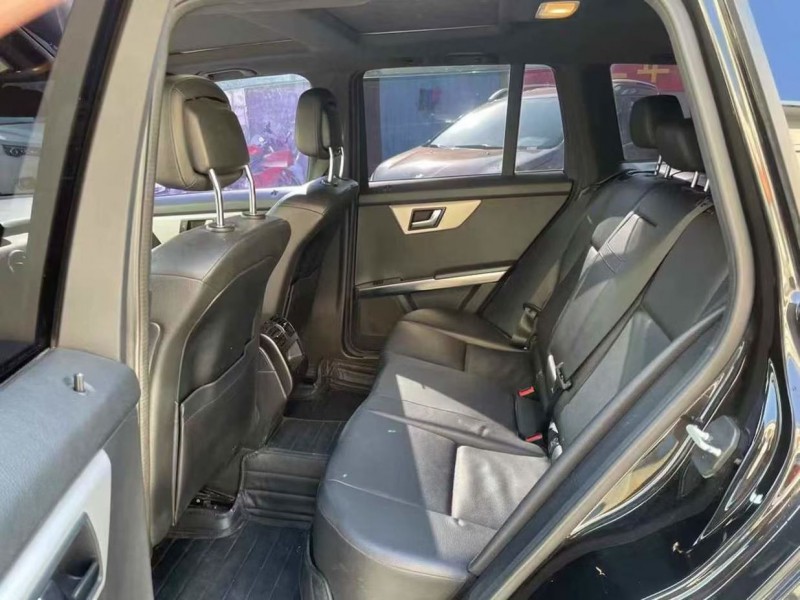 泰安13年奔驰GLK7