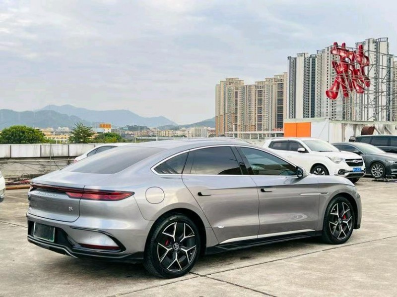 东莞23年比亚迪汉8