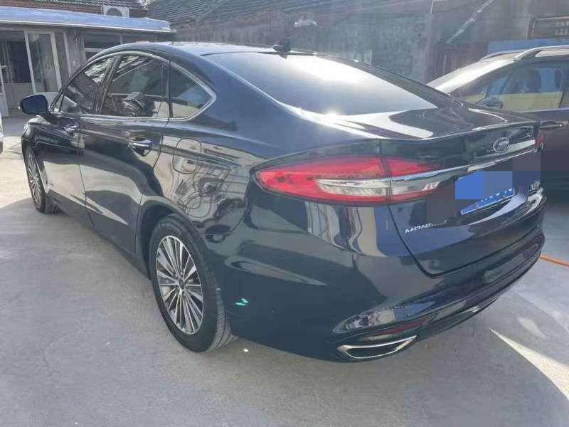 泰安17年福特蒙迪欧2