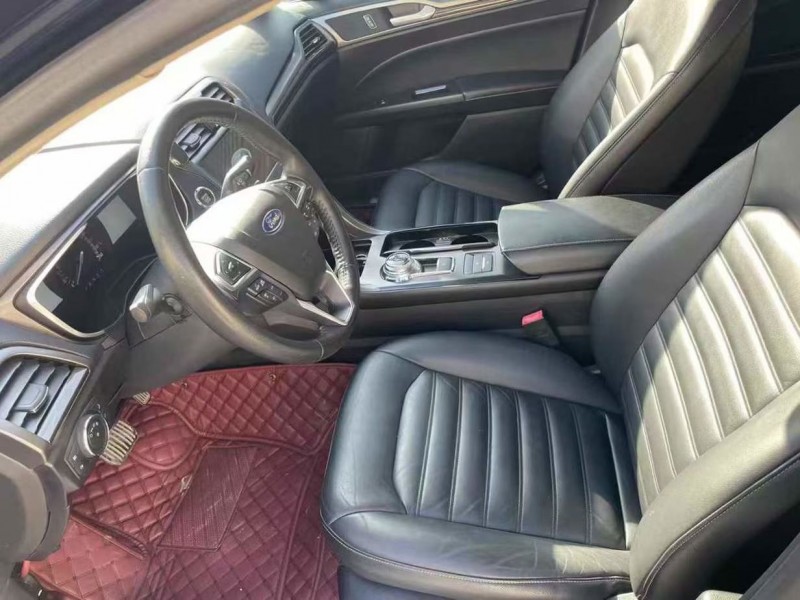 泰安17年福特蒙迪欧9