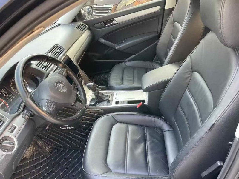 泰安15年大众帕萨特9