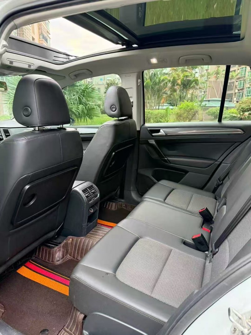 广州18年大众高尔夫·嘉旅4