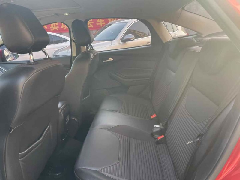 泰安17年福特福克斯9