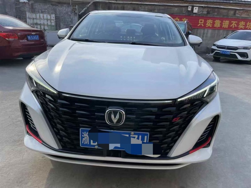 泰安23年长安汽车逸动1