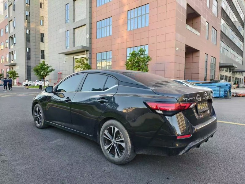 广州21年日产轩逸8