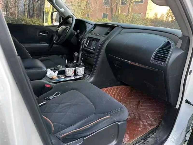 济南17年日产途乐5