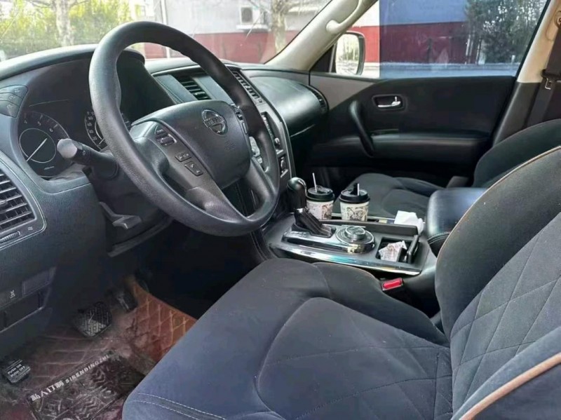 济南17年日产途乐6