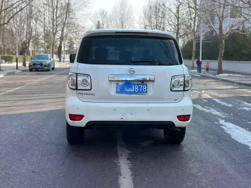 济南17年日产途乐7