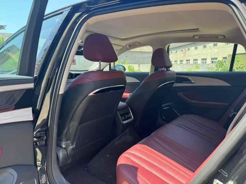 荆州24年红旗H55