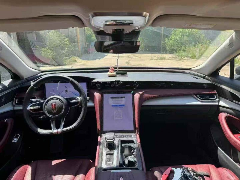 荆州24年红旗H57