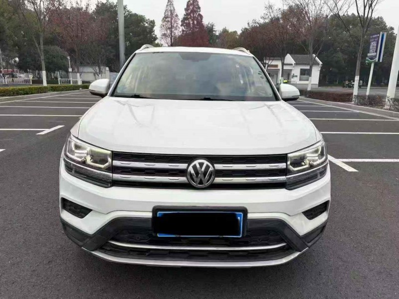 淮安19年大众途岳1