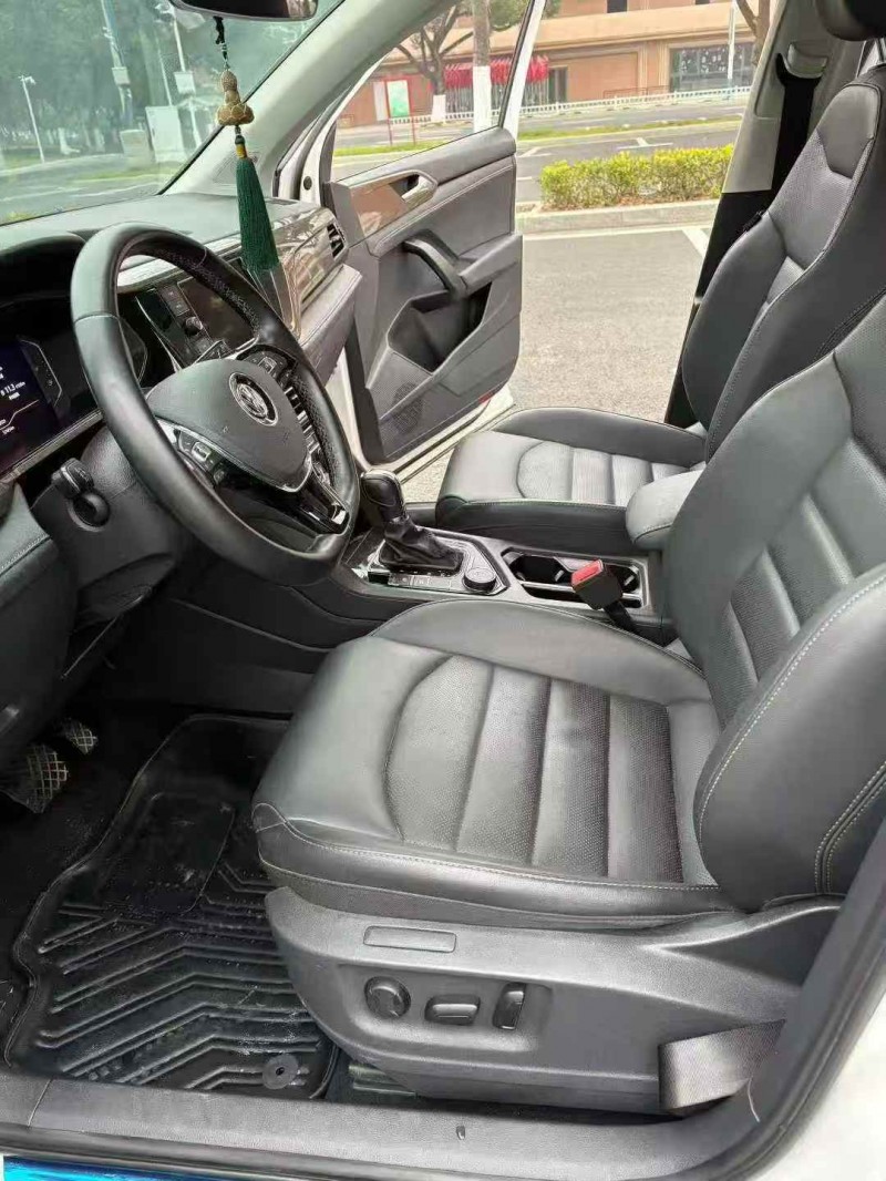 淮安19年大众途岳4