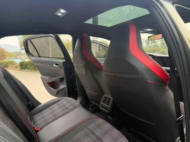 连云港23年大众高尔夫5