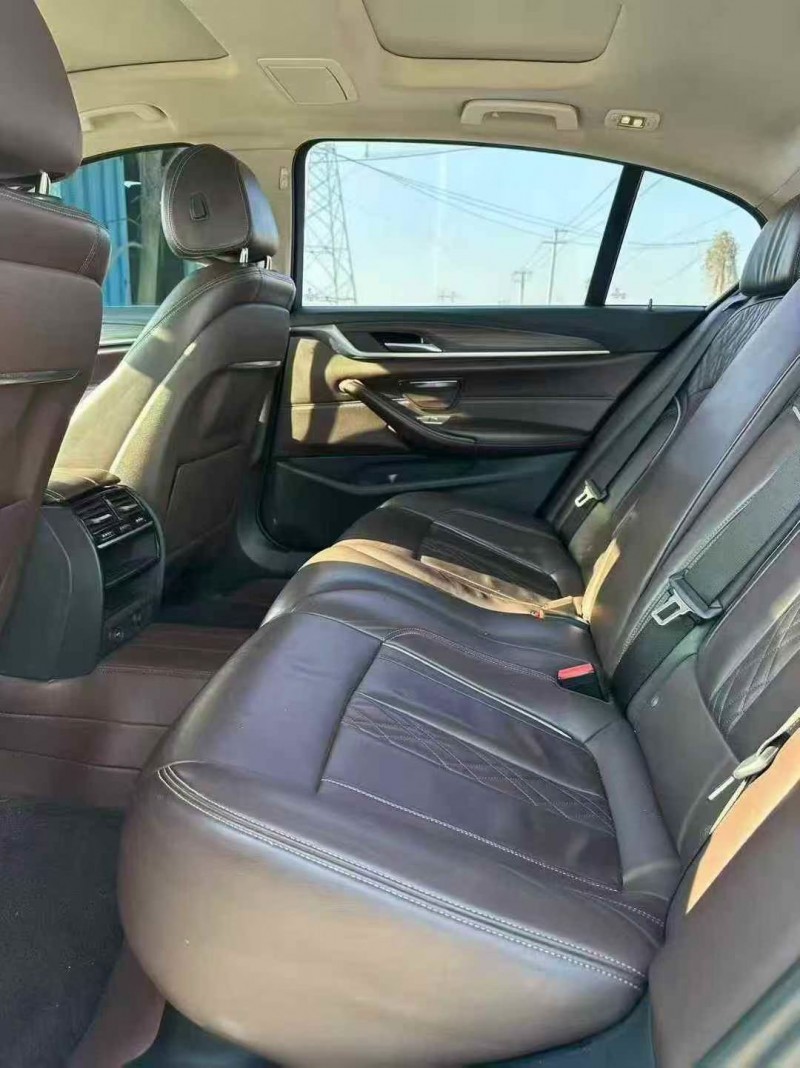 保定19年宝马5系6