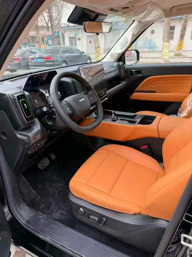 唐山25年哈弗猛龙HI43