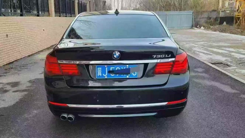 承德14年宝马7系8