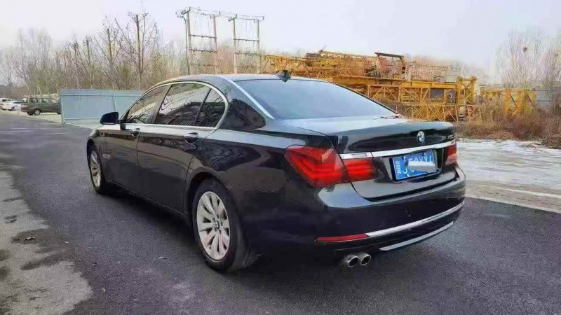 承德14年宝马7系9