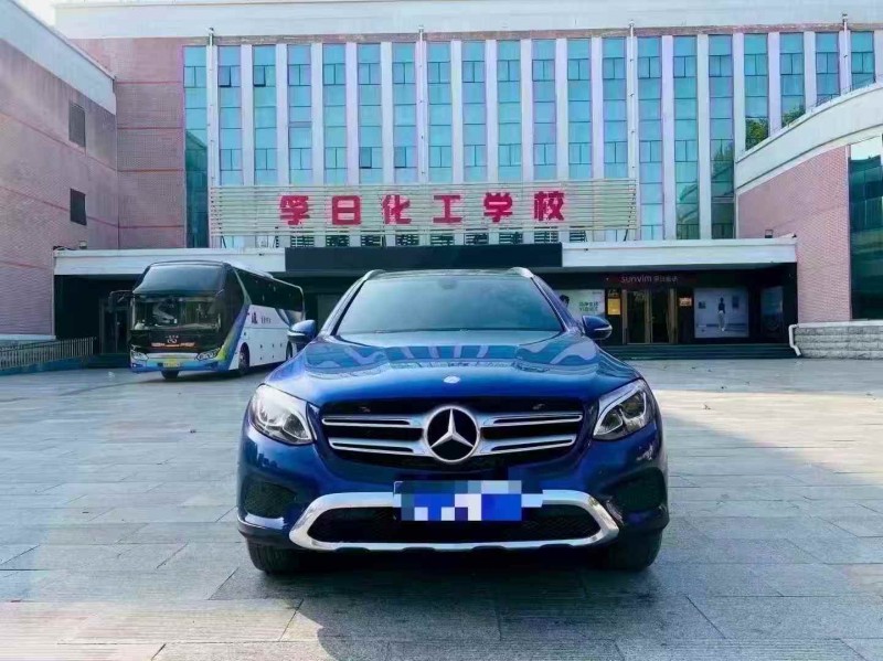东营16年奔驰GLC1