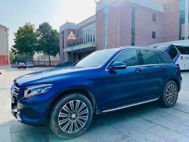 东营16年奔驰GLC2