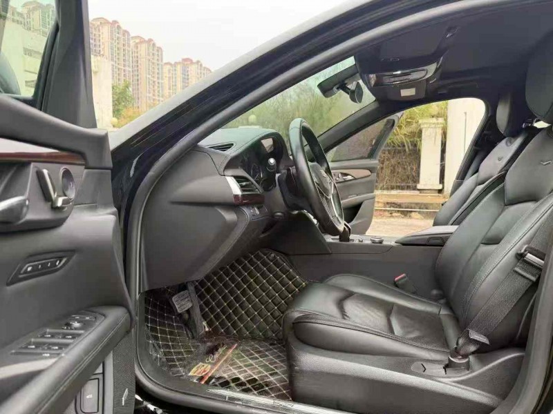 南宁23年凯迪拉克CT64