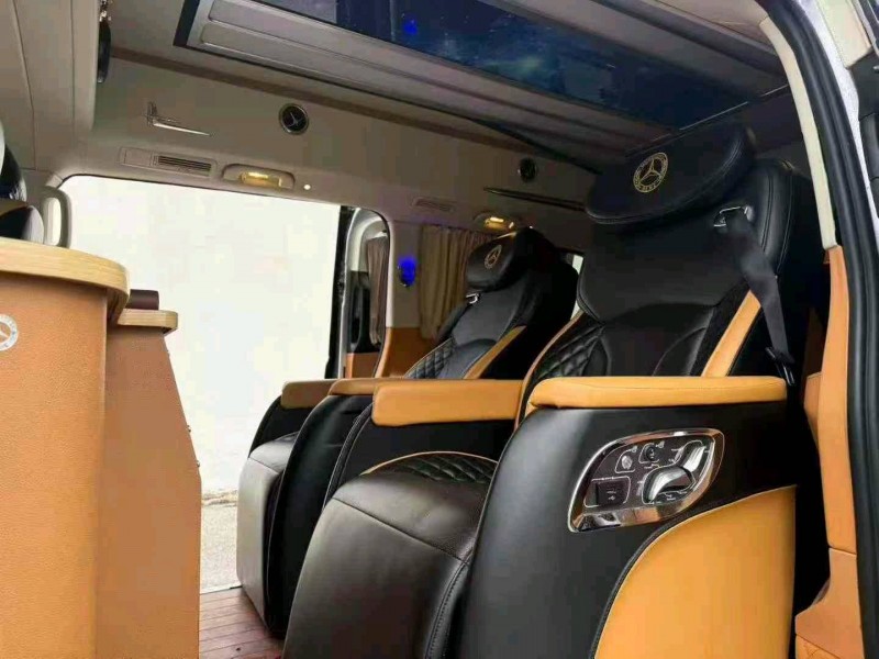 南宁20年奔驰威霆6