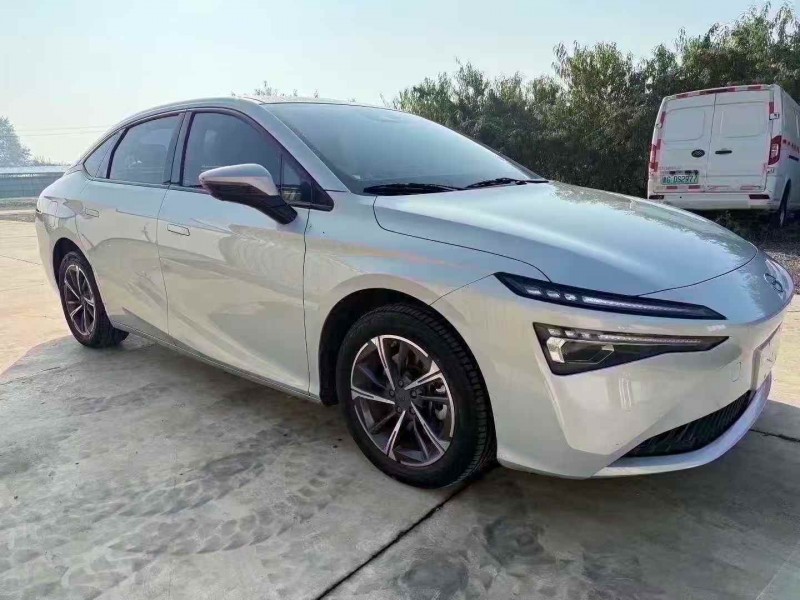 枣庄24年传祺埃安S2