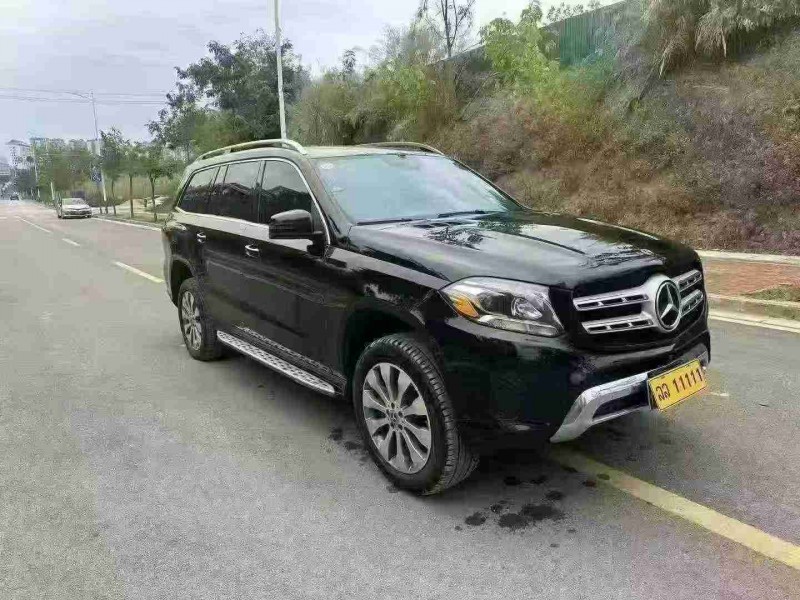 南宁18年奔驰GLS2