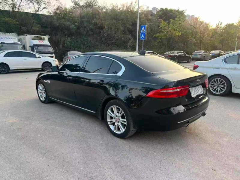 南宁19年捷豹XEL8