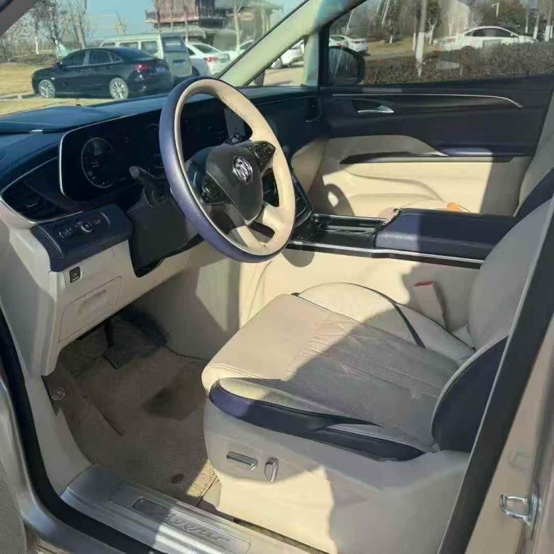 济宁22年别克GL86