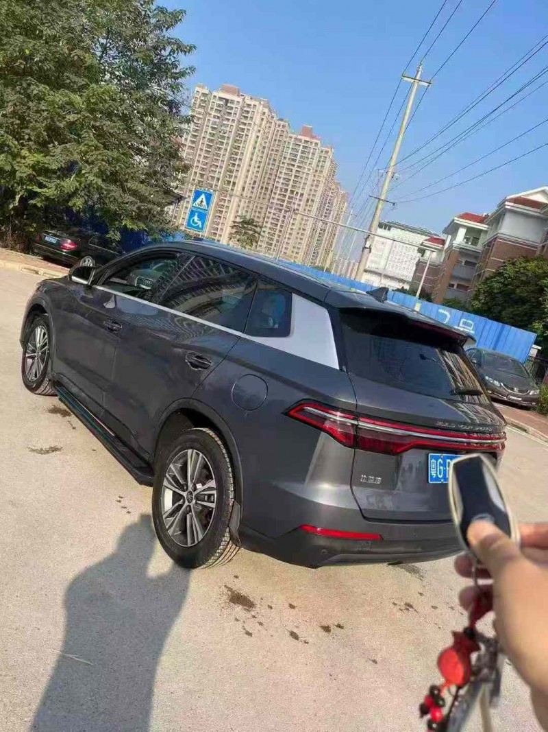 南宁20年比亚迪宋9