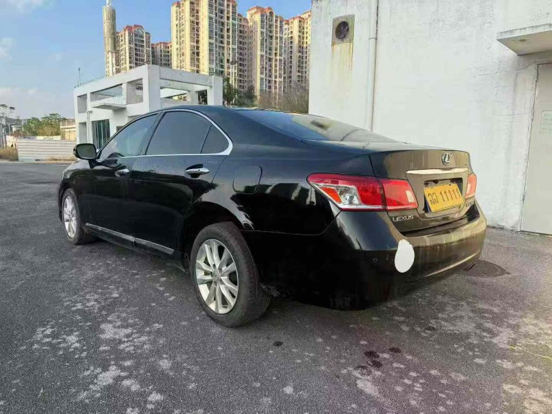 南宁10年雷克萨斯ES7