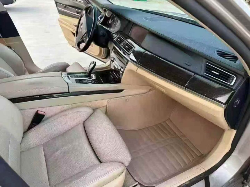 徐州12年宝马7系4