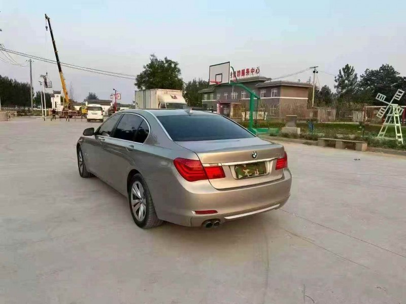 徐州12年宝马7系8