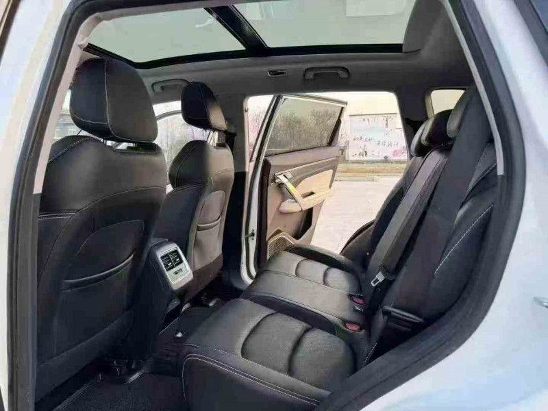 徐州22年吉利博越6