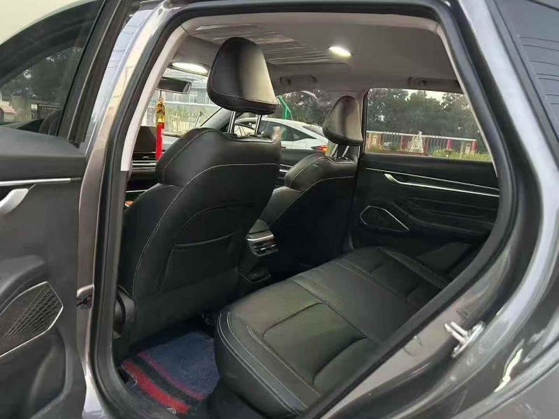 徐州23年吉利帝豪7