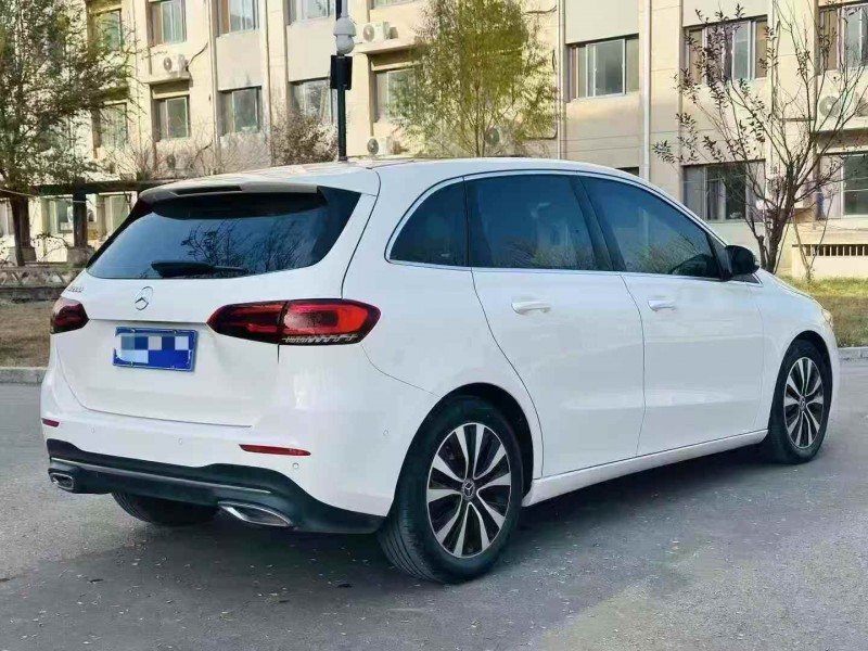 枣庄21年奔驰B8